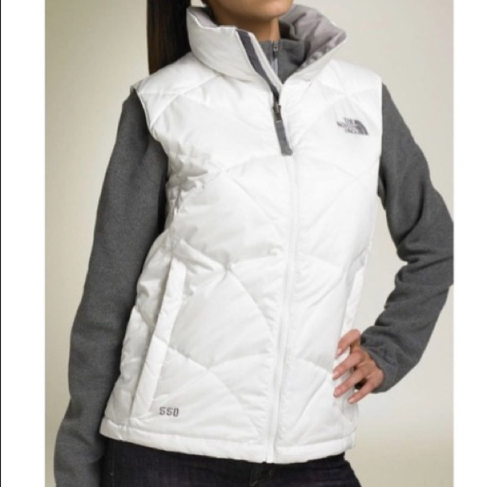 ❄️ NORTHFACE DOWN FILLED VEST ❄️ - Picture 2 of 16